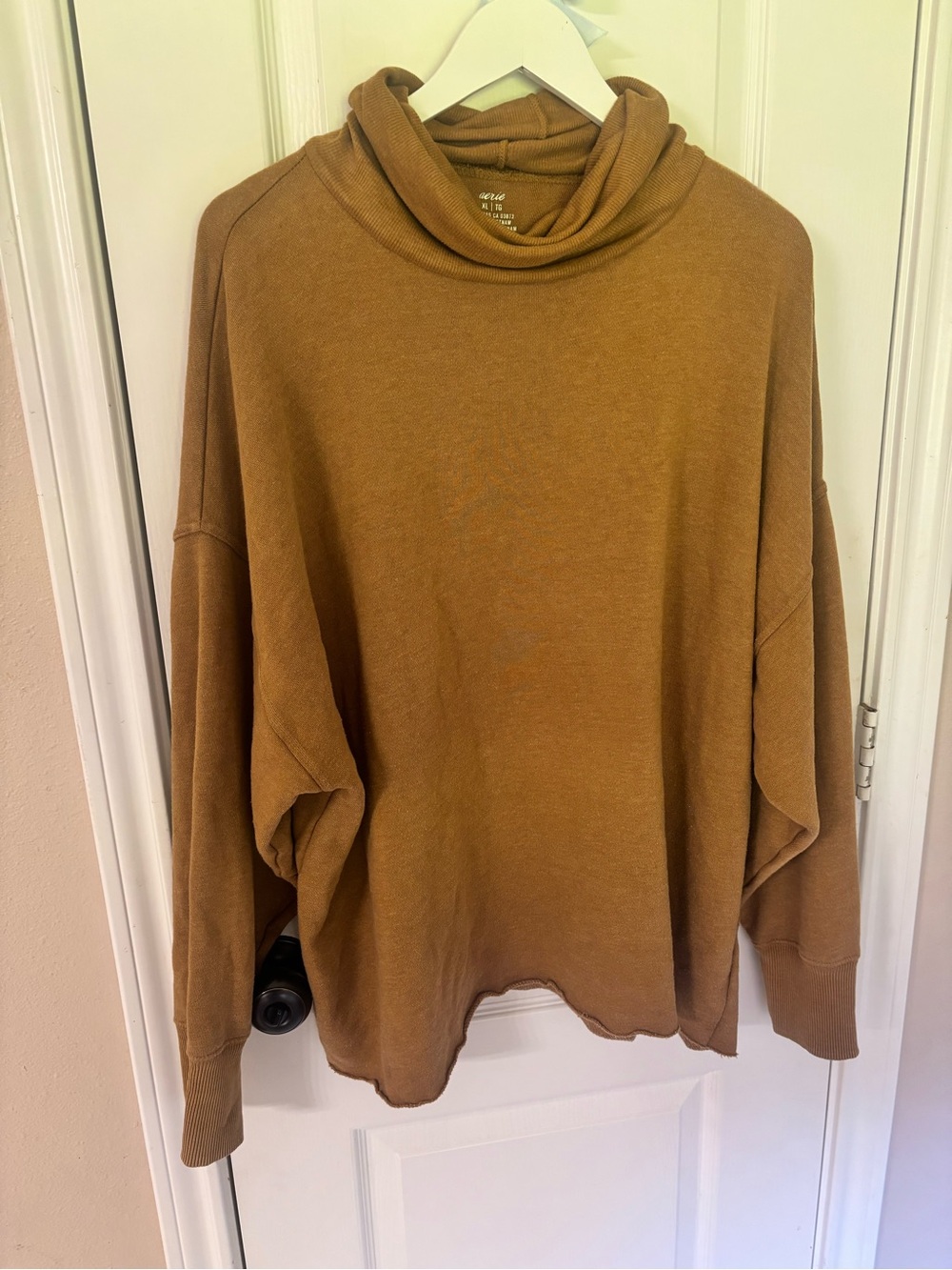 Aerie XL Cozy Good Vibes Cowl Neck Pullover Sweatshirt Rust Camel Tan Sweater - Picture 1 of 4